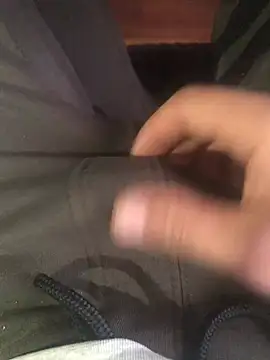 gokhanbey34 online show from 12/22/24, 09:33