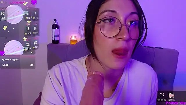 Red-moon1 online show from 01/19/25, 02:49