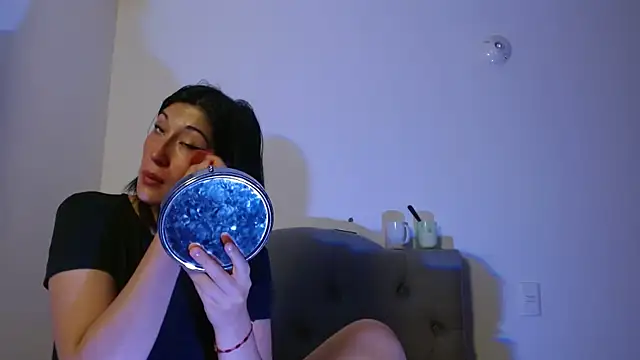 Red-moon1 online show from 02/11/25, 01:09