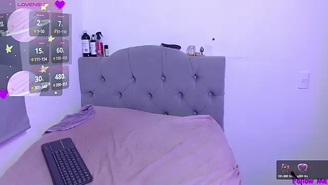 Red-moon1 online show from 03/12/25, 02:34