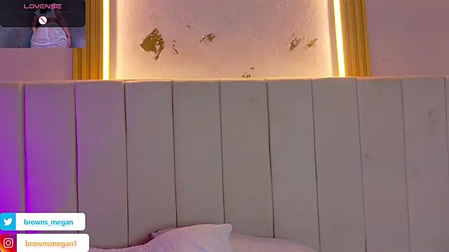 Megan browns1 online show from 04/01/26, 01:41