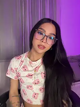 Samantha Bernardo online show from 04/19/26, 05:18