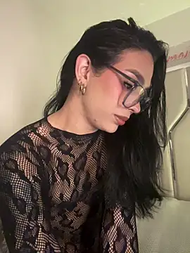 Samantha Bernardo online show from 04/21/26, 03:46