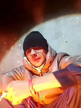 Eln1no69 online show from 04/13/26, 07:08