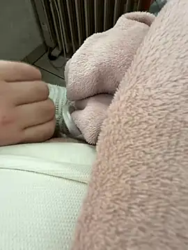 buri232 online show from 03/22/25, 02:14