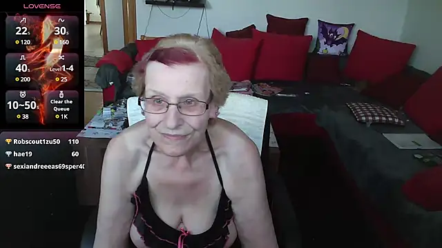 HeisseomaOriginal online show from 02/23/25, 02:25