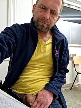 Mjn34 online show from 02/17/25, 06:42