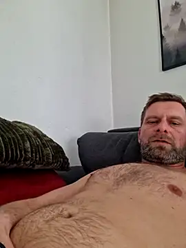 Snapshot of Mjn34 chatting on 03/03/26, 02:56 Mjn34 online show from 03/03/26, 02:56