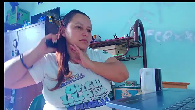 Diana Lozano online show from 01/17/26, 02:33