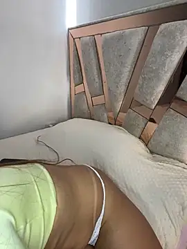 NatashaCruz- online show from 02/18/26, 09:11