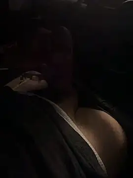 Snapshot of westats69 chatting on 10/12/25, 01:32 westats69 online show from 10/12/25, 01:32