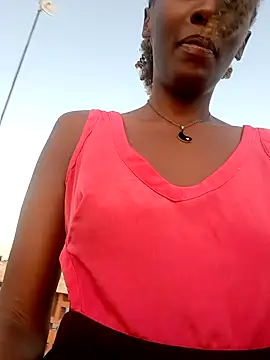 lynnkatrina online show from 09/29/25, 02:55