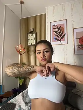 CameronCollins  online show from 03/05/25, 07:49