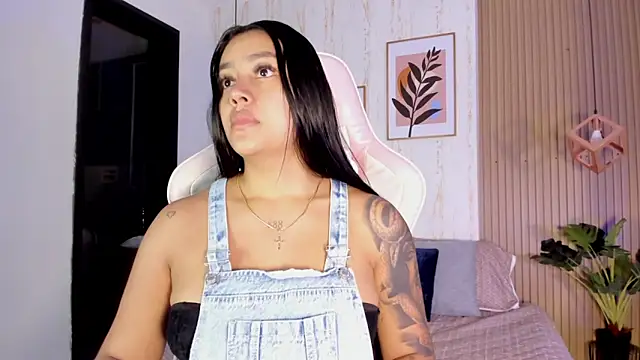 CameronCollins  online show from 10/13/25, 07:36