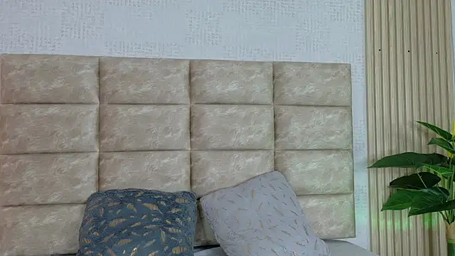 CameronCollins  online show from 03/16/26, 07:18