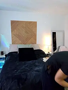 Ellie-L-Elizabeth online show from 01/09/26, 05:26