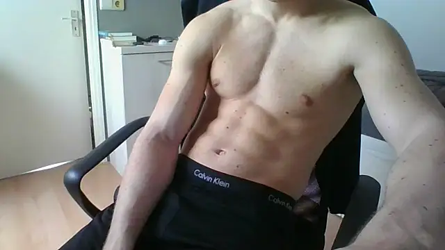 RamonJoosse2002 online show from 02/24/26, 12:36