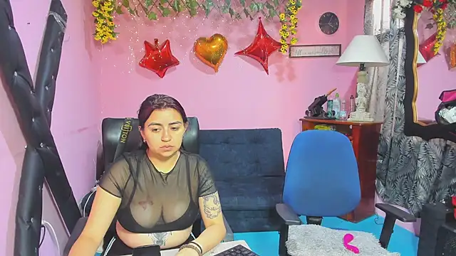 lesbiancuple online show from 02/21/26, 11:55