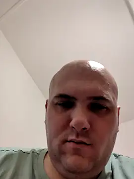 Snapshot of mario890605 chatting on 09/26/25, 10:47 mario890605 online show from 09/26/25, 10:47