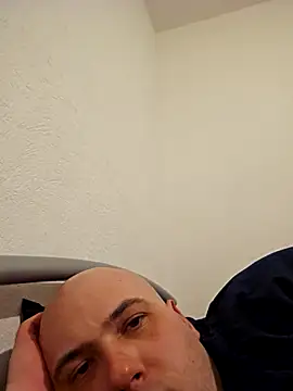 mario890605 online show from 01/15/26, 09:51