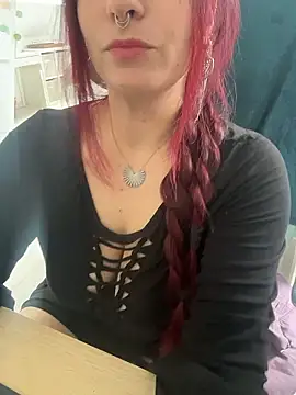 LunaMoongirl online show from 01/17/26, 11:15