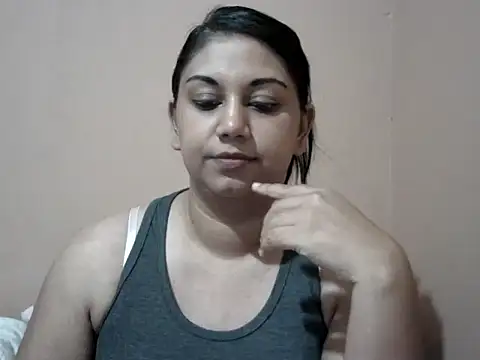 bellachow10 online show from 02/07/26, 07:39