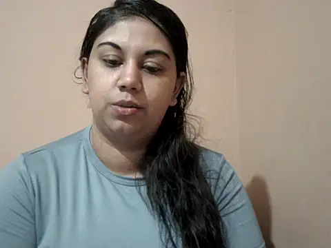 bellachow10 online show from 07/15/26, 08:19