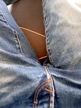 mickzizi online show from 04/09/26, 07:36