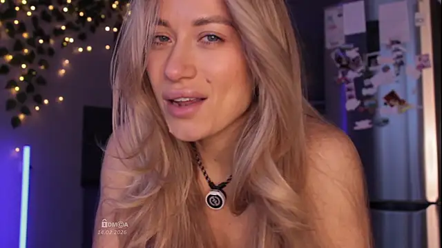 Blondie Bunny online show from 02/14/26, 03:25