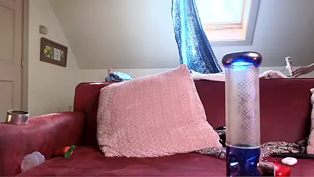 queendab626 online show from 02/11/25, 05:50