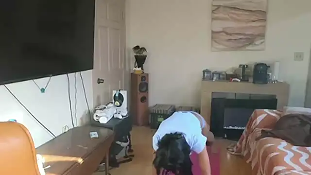 queendab626 online show from 12/03/25, 02:48