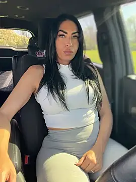 annablisss online show from 04/17/26, 08:56