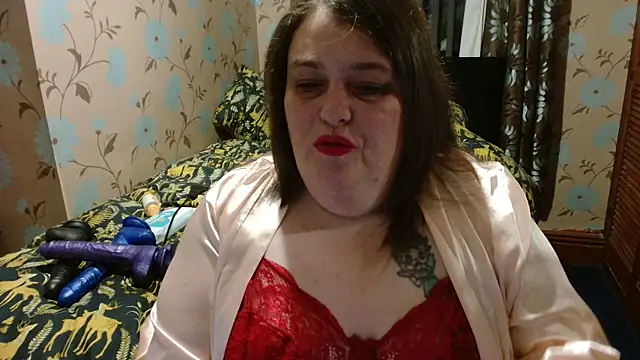 HouseWifeWhore Milf online show from 01/17/26, 11:08