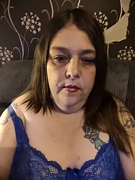 HouseWifeWhore Milf online show from 07/17/26, 12:17