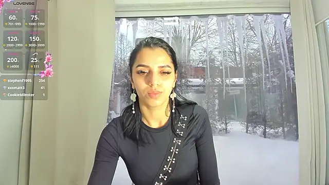 Snapshot of Sarabecker chatting on 02/23/25, 11:55 Sarabecker online show from 02/23/25, 11:55