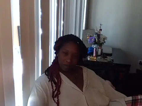 markquanna online show from 11/08/25, 07:23