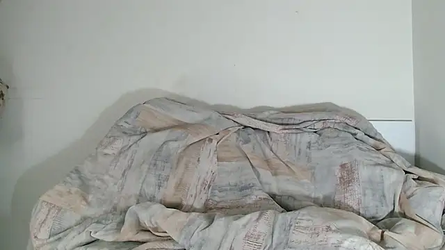 bonbonitaa online show from 11/29/25, 10:24