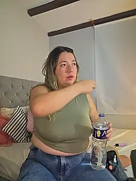 isabella rossse online show from 01/10/26, 02:19