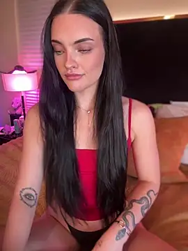 Snapshot of KarissaChantelle chatting on 05/18/26, 05:08 KarissaChantelle online show from 05/18/26, 05:08