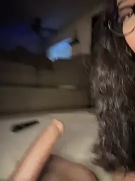 Snapshot of CarmelaAnthony chatting on 03/01/25, 02:23 CarmelaAnthony online show from 03/01/25, 02:23