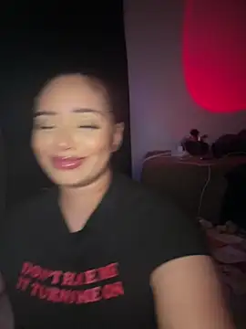 Snapshot of CarmelaAnthony chatting on 09/20/25, 12:50 CarmelaAnthony online show from 09/20/25, 12:50
