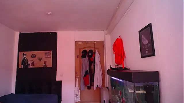 romeolovedark online show from 01/30/25, 02:47