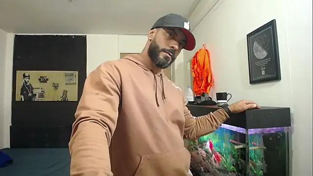 romeolovedark online show from 02/10/25, 02:19