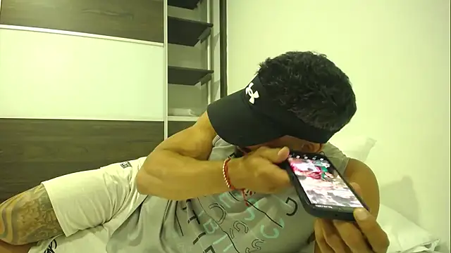 romeolovedark online show from 03/13/25, 03:44