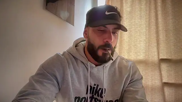 romeolovedark online show from 03/29/26, 08:53