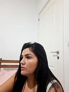 laura dirtyhot online show from 12/13/24, 07:10