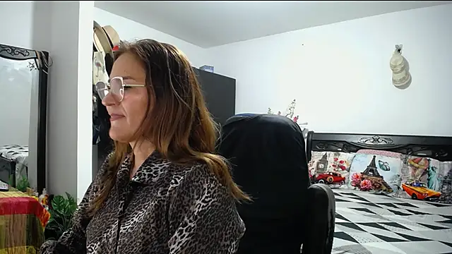 Xiimen online show from 01/09/25, 12:46