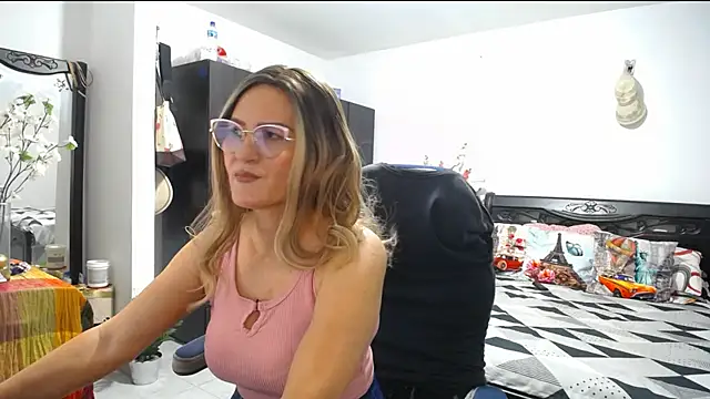 Xiimen online show from 01/29/25, 12:43