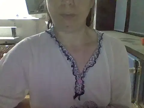 Snapshot of Moi_Lina chatting on 09/14/25, 09:58 Moi Lina online show from 09/14/25, 09:58