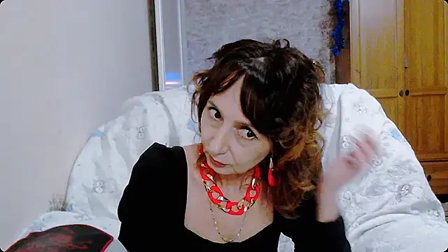 AnnieEltgant online show from 12/27/24, 01:28